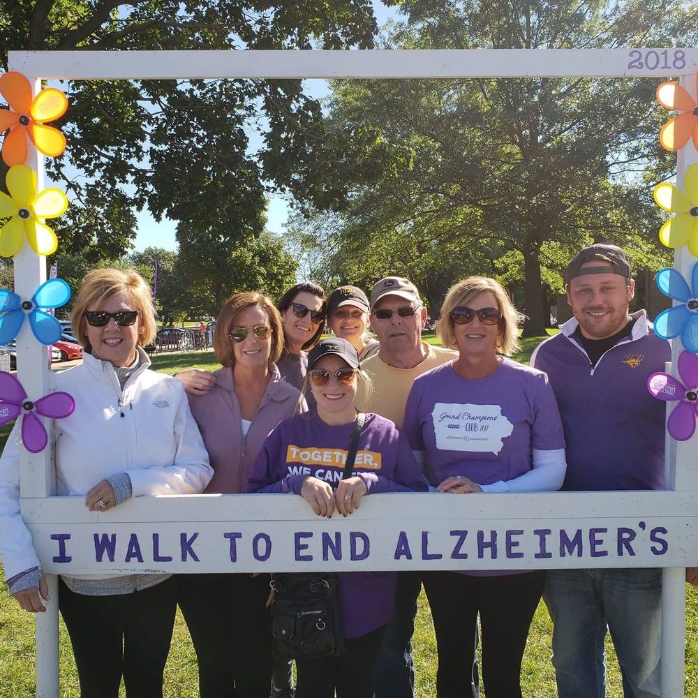 Meet your Posher, Roxanne